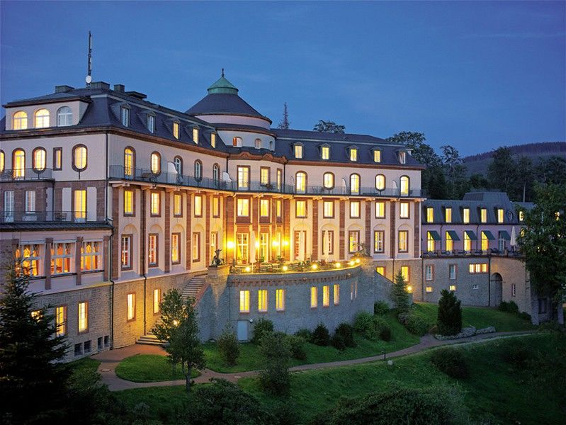Schlosshotel Buhlerhohe Schönbüch Dış mekan fotoğraf